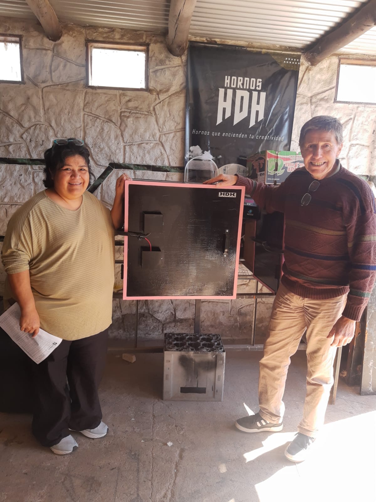 Taller de cliente HDH con su horno